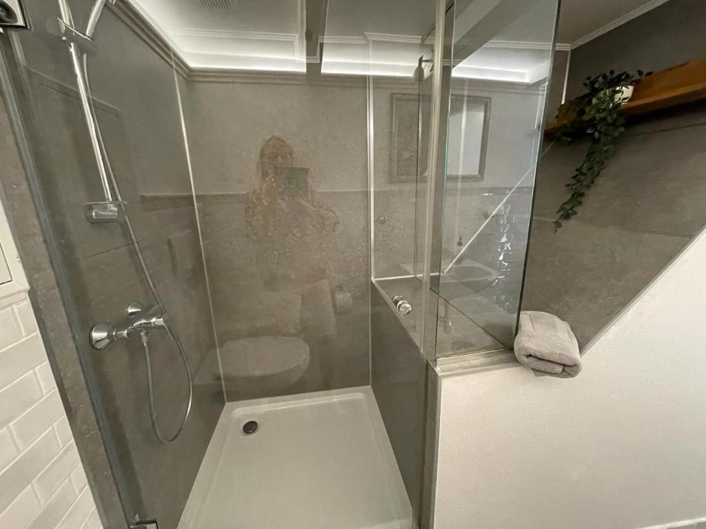 Teestuuv Apartment ฮูซุม ภายนอก รูปภาพ